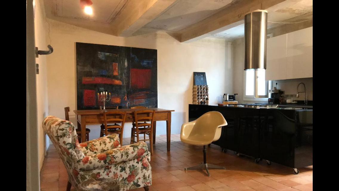 Appartement Casa Luminosa Con Giardino In Centro Storico à Reggio d'Emilie Extérieur photo