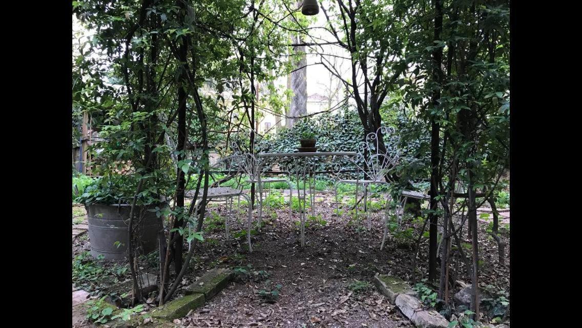 Appartement Casa Luminosa Con Giardino In Centro Storico à Reggio d'Emilie Extérieur photo